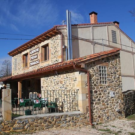 Hostel Curavacas Triollo Bagian luar foto